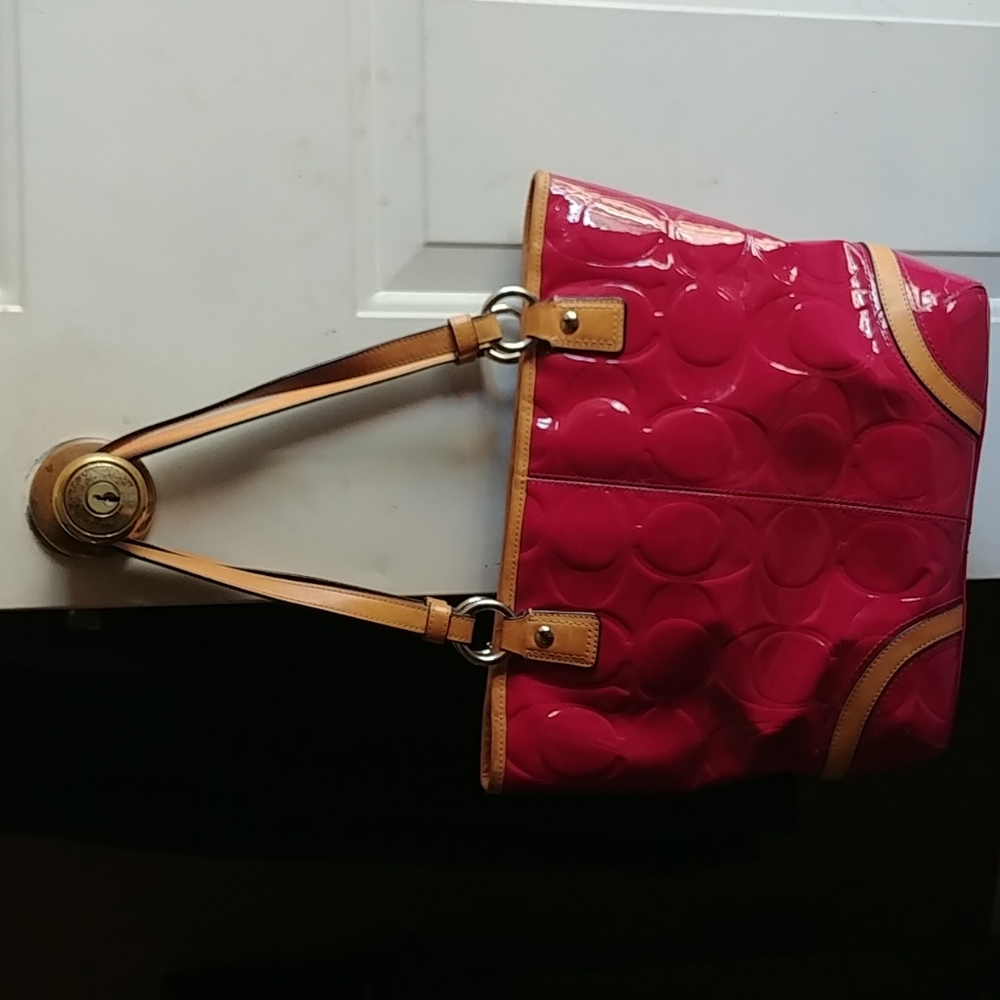 Purse - Picture 2 of 4